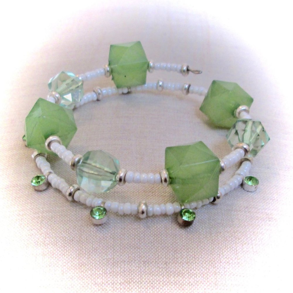 "Emerald Envy" beaded bracelet